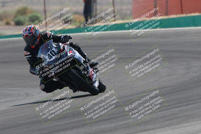 media/Apr-20-2025-AHRMA (Sun) [[393a79c373]]/Race/Group 12/Turn 4b/